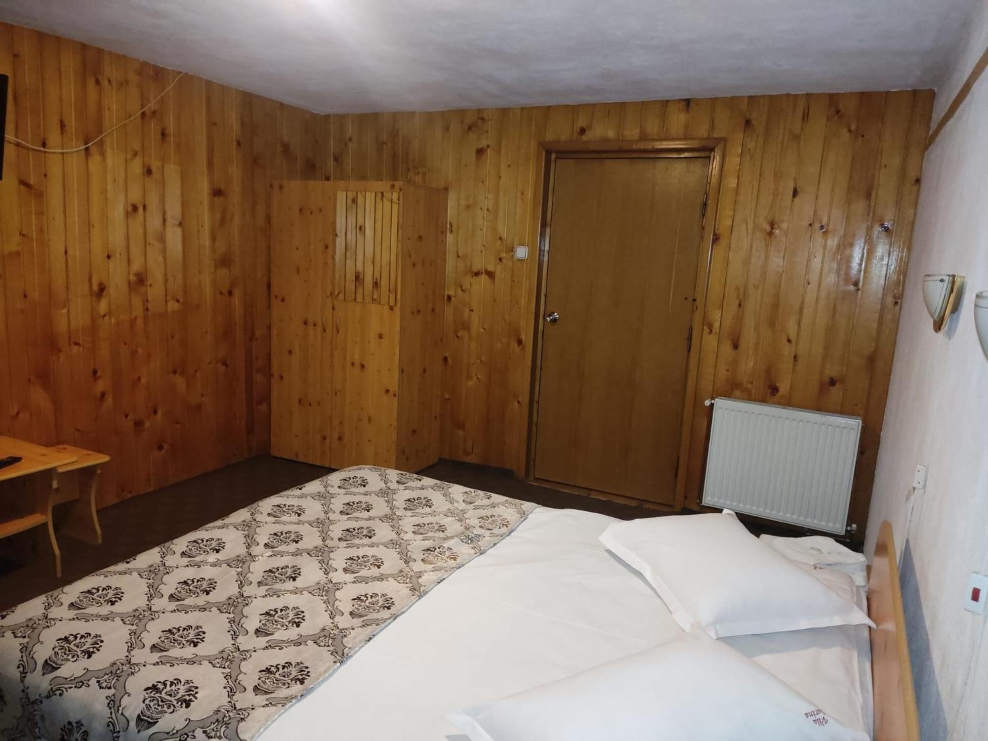 Pensiunea Sorina Casa Alba Moeciu De Sus Eksteriør billede